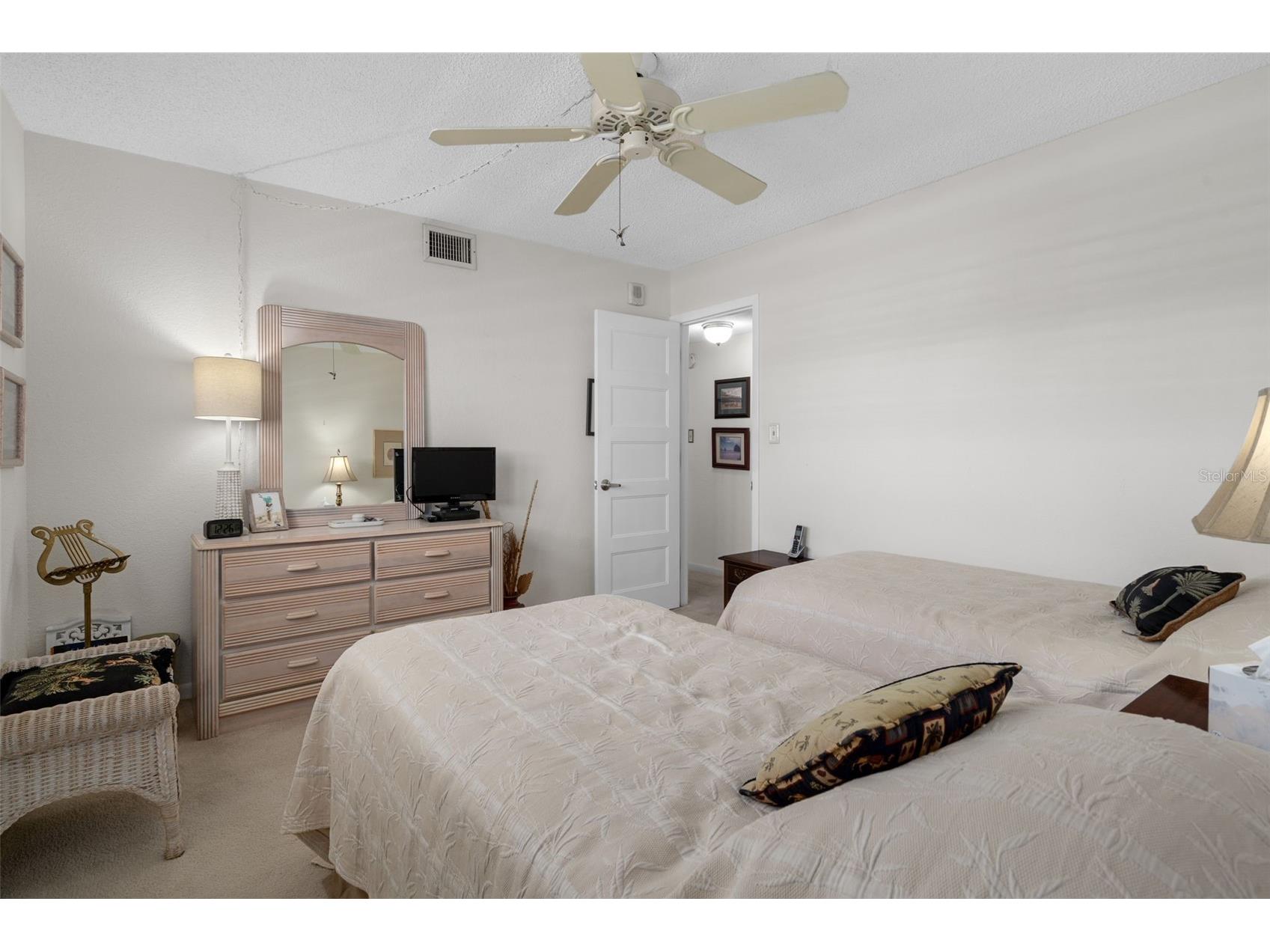 1230 Gulf Boulevard #303 Clearwater Beach FL 33767 TB8488075 image28
