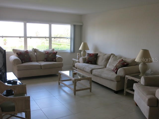 1230 Gulf Boulevard #306 Clearwater Beach FL 33767 TB8359665 image3