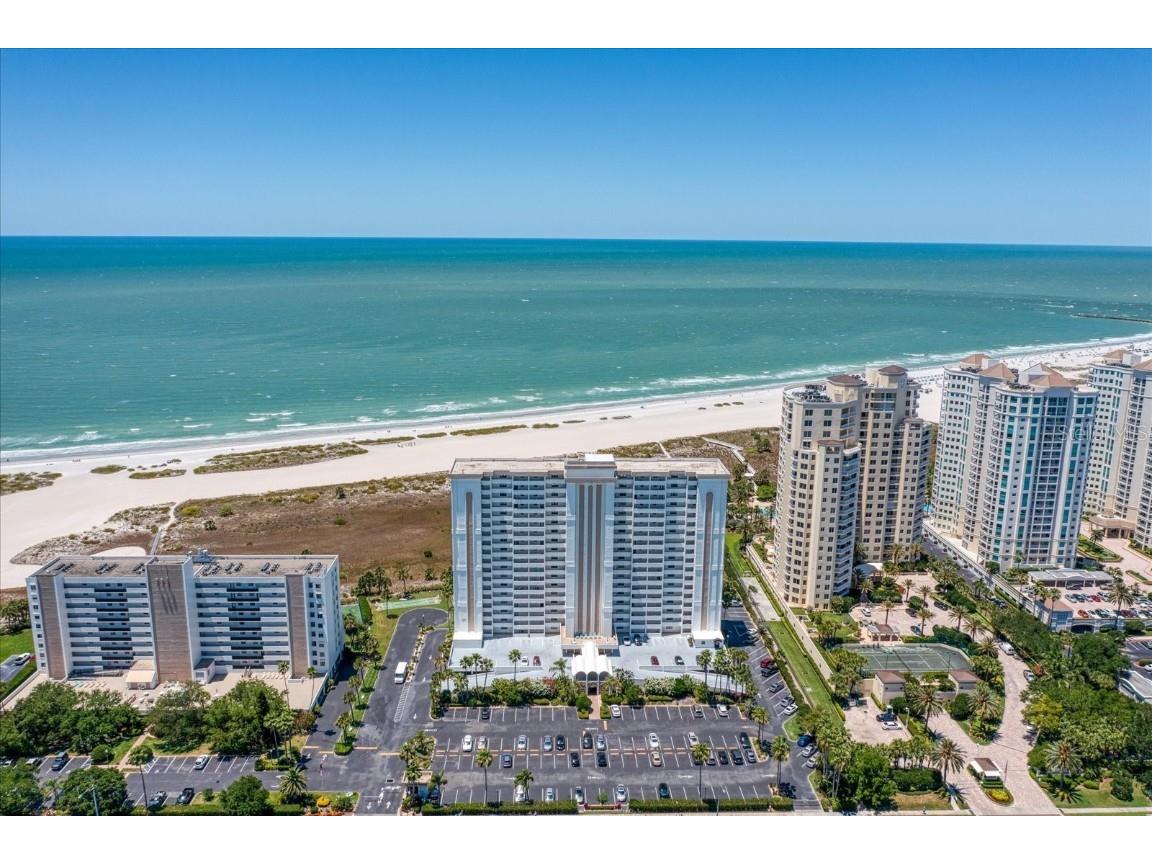 1230 Gulf Boulevard #402 Clearwater Beach FL 33767 TB8331633 image1