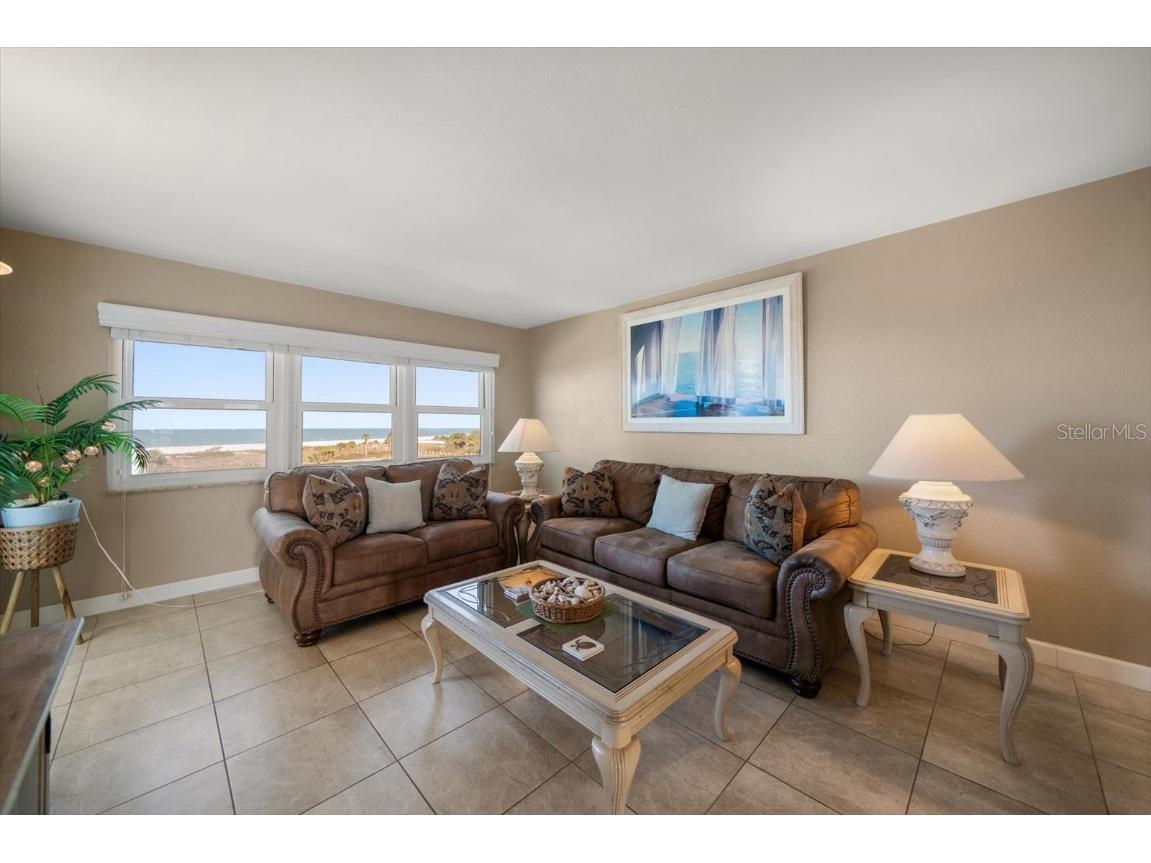 1230 Gulf Boulevard #402 Clearwater Beach FL 33767 TB8331633 image10