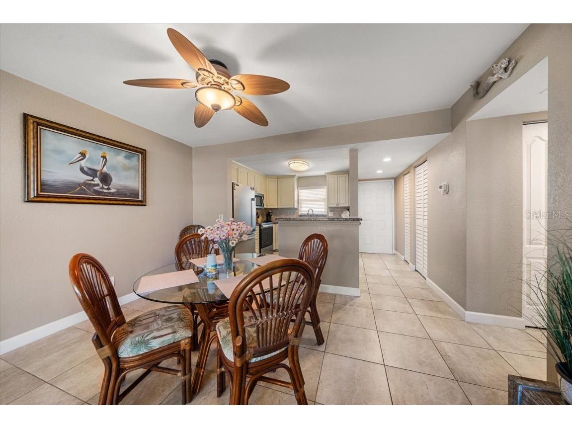 1230 Gulf Boulevard #402 Clearwater Beach FL 33767 TB8331633 image13