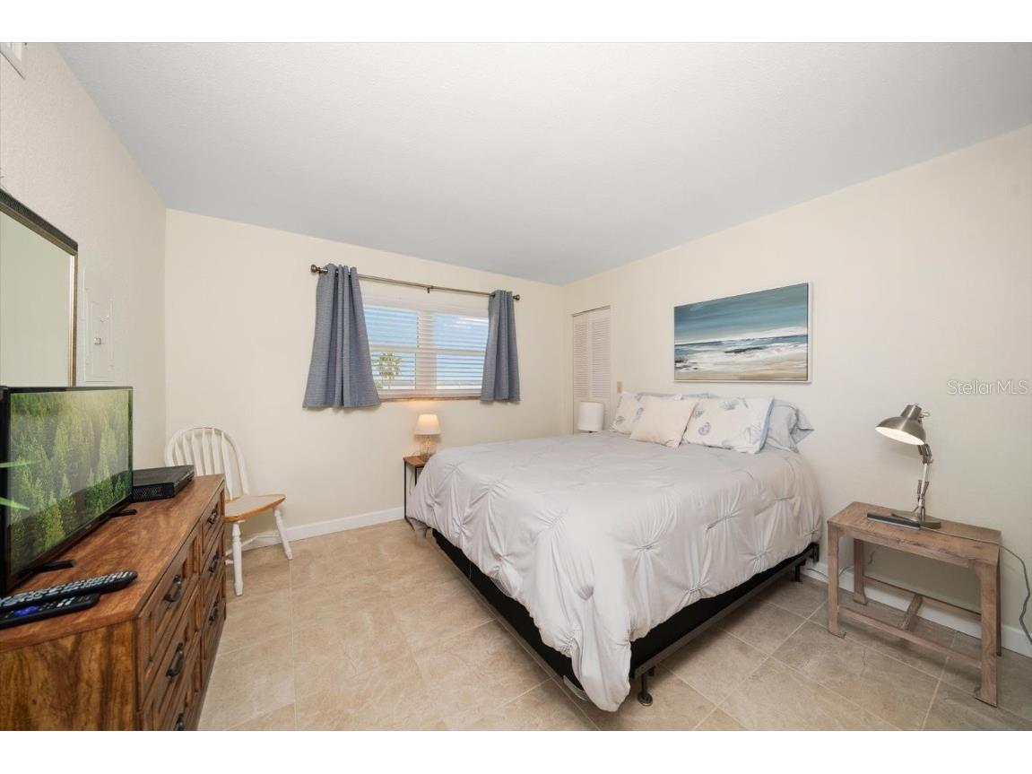 1230 Gulf Boulevard #402 Clearwater Beach FL 33767 TB8331633 image28