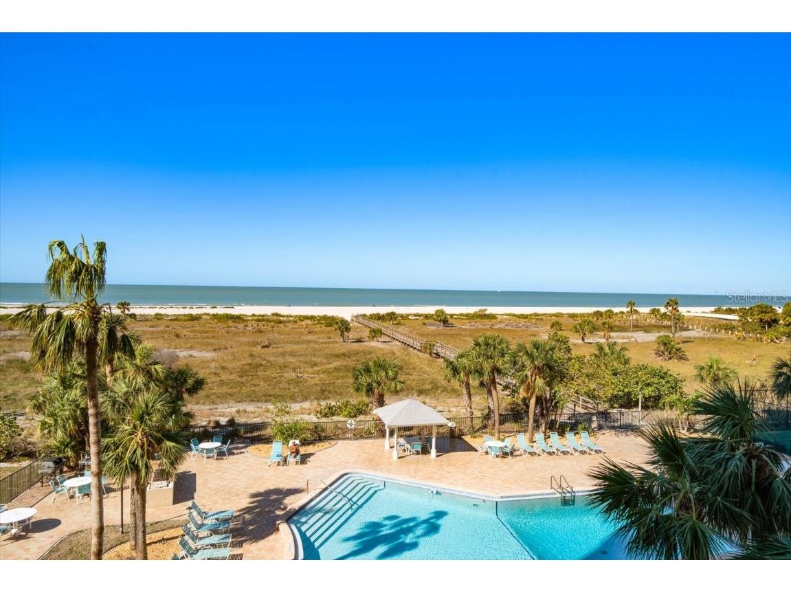 1230 Gulf Boulevard #402 Clearwater Beach FL 33767 TB8331633 image3