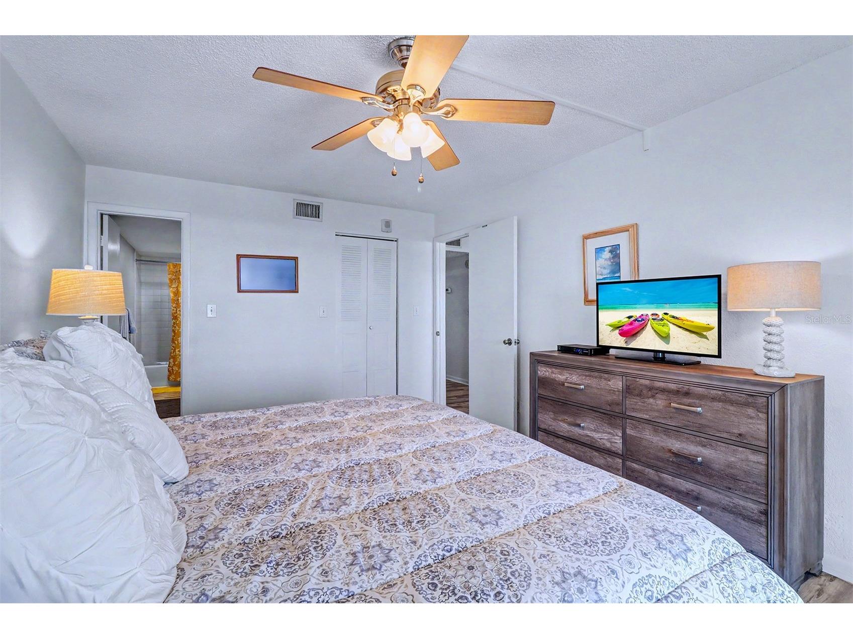 1230 Gulf Boulevard #404 Clearwater Beach FL 33767 - GULF TB8501366 image20