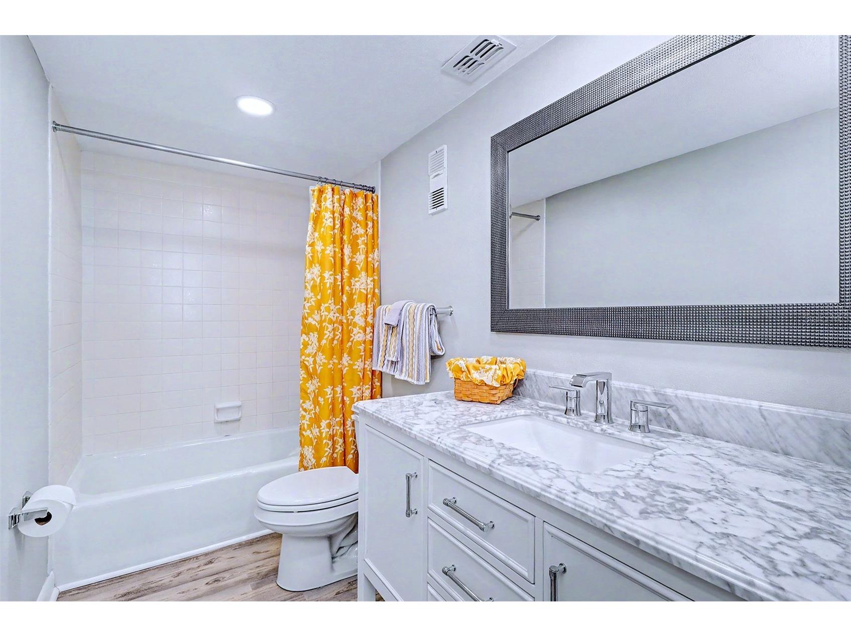 1230 Gulf Boulevard #404 Clearwater Beach FL 33767 - GULF TB8501366 image23