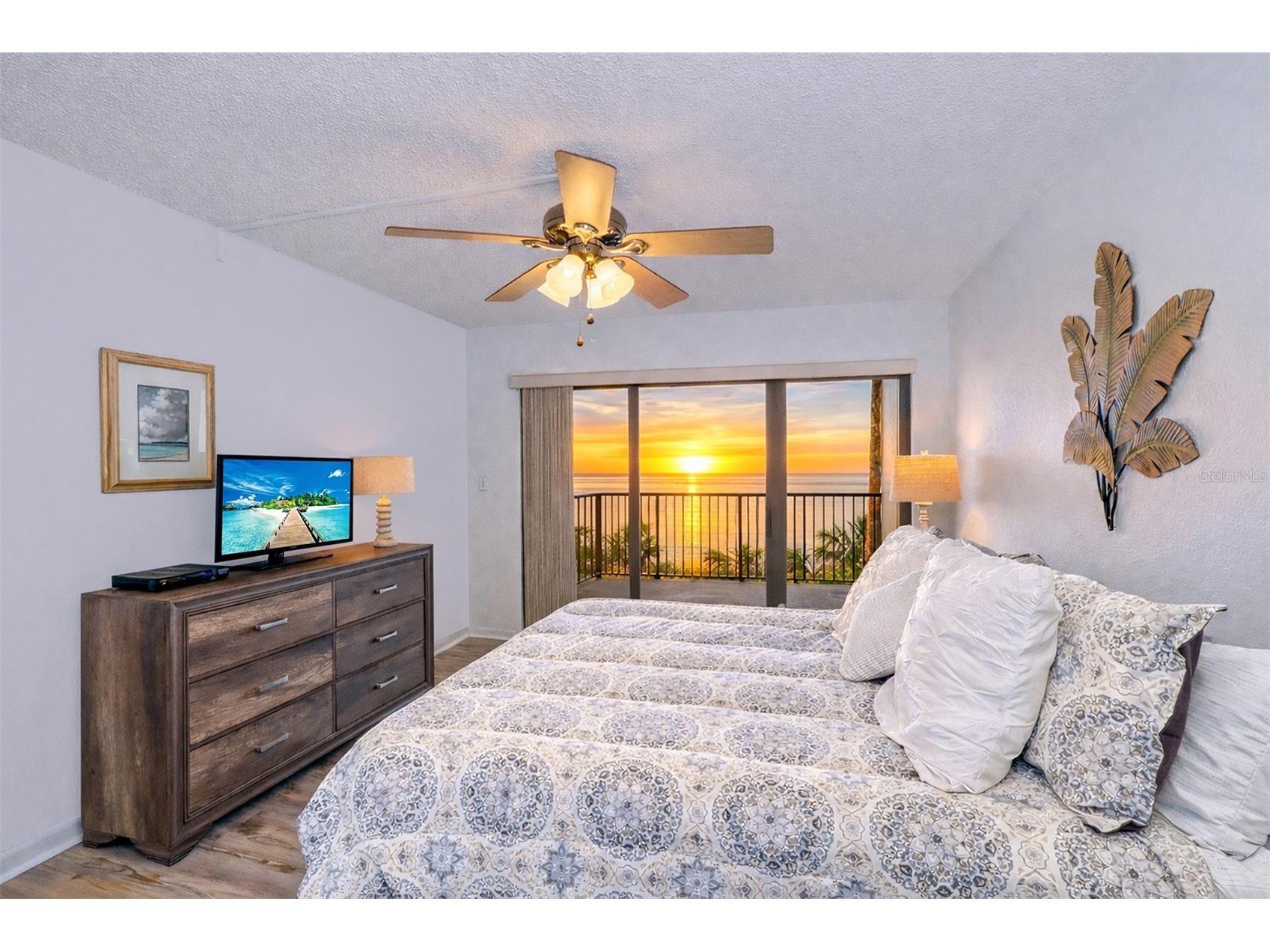 1230 Gulf Boulevard #404 Clearwater Beach FL 33767 - GULF TB8501366 image48