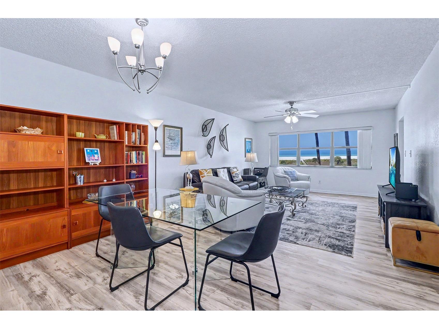 1230 Gulf Boulevard #404 Clearwater Beach FL 33767 - GULF TB8501366 image5