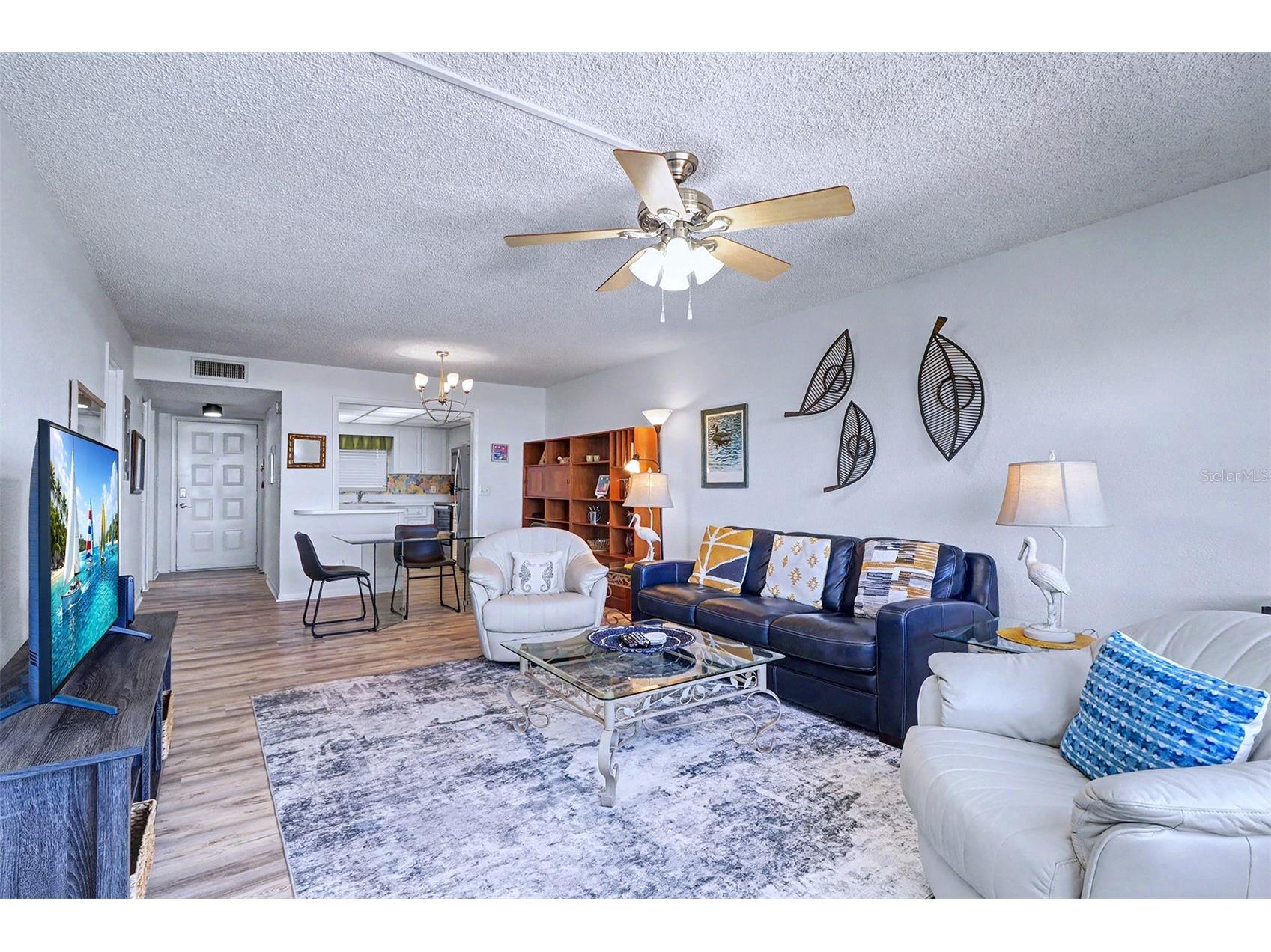 1230 Gulf Boulevard #404 Clearwater Beach FL 33767 - GULF TB8501366 image9