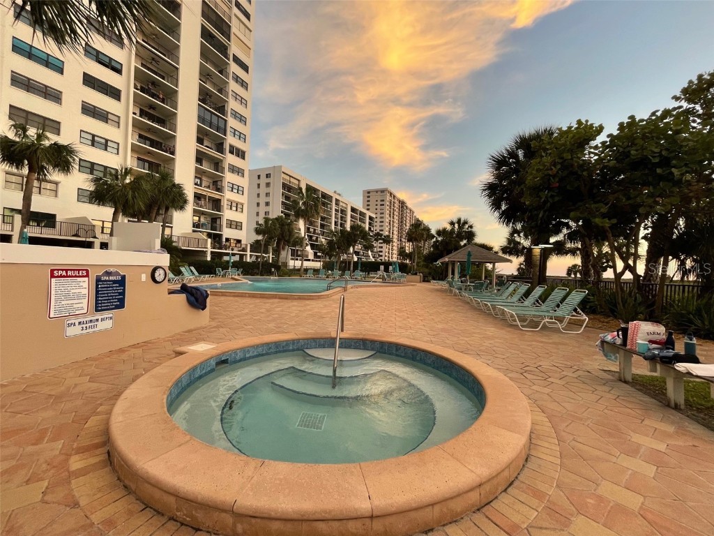 1230 Gulf Boulevard #508 Clearwater Beach FL 33767 TB8428408 image4