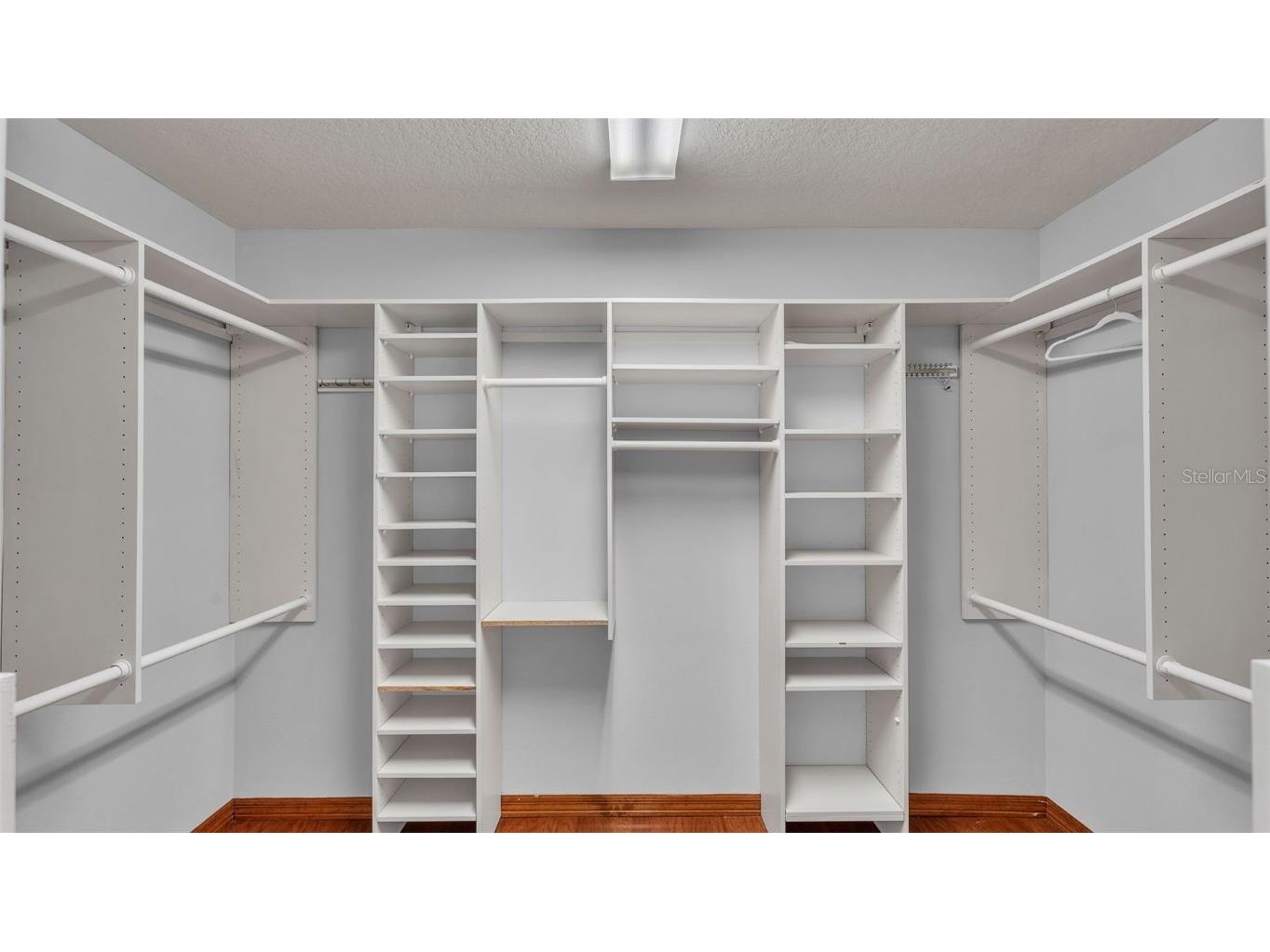 1230 Odoniel Loop S Lakeland FL 33809 L4954393 image32