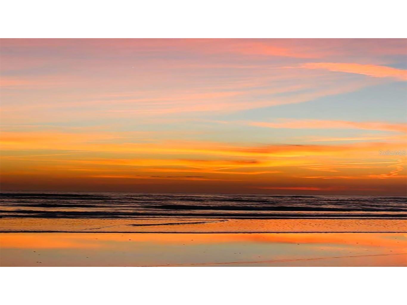 1230 Siesta Bayside Drive #1230-D Sarasota FL 34242 A4589587 image22