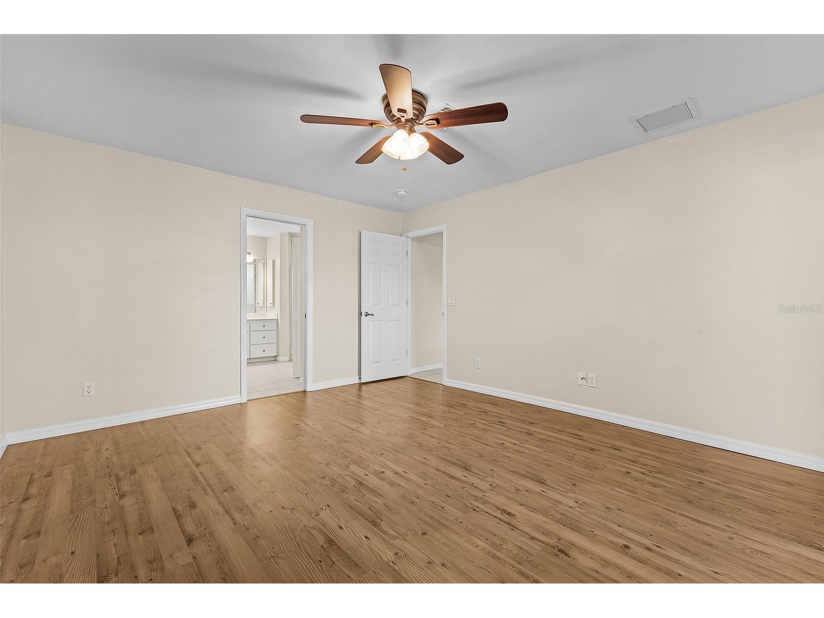 1230 SW 4th Avenue Cape Coral FL 33991 C7524613 image14