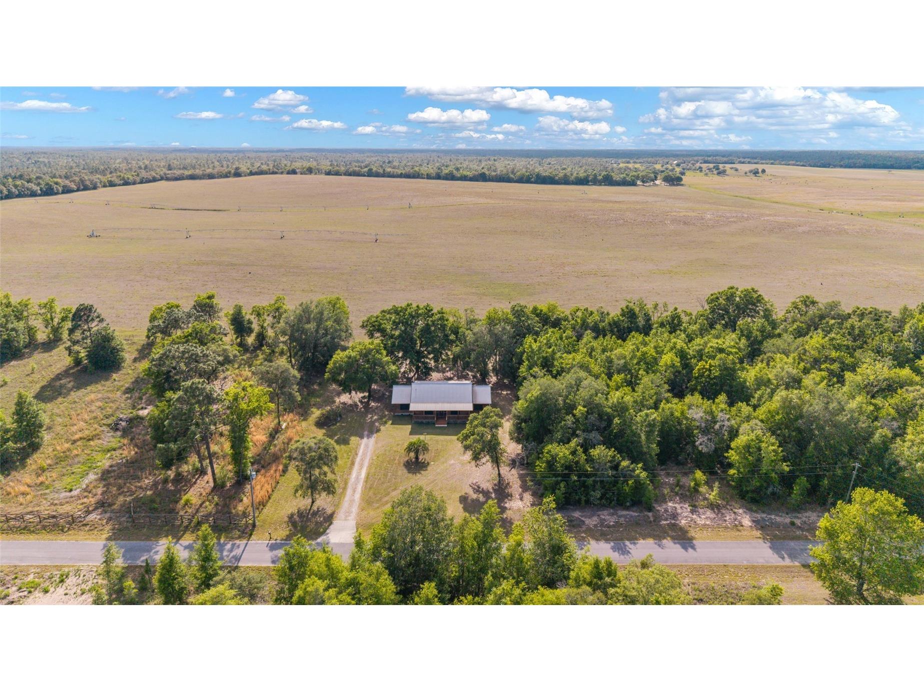 1230 SW Valencia Heights Avenue Dunnellon FL 34431 OM723493 image2