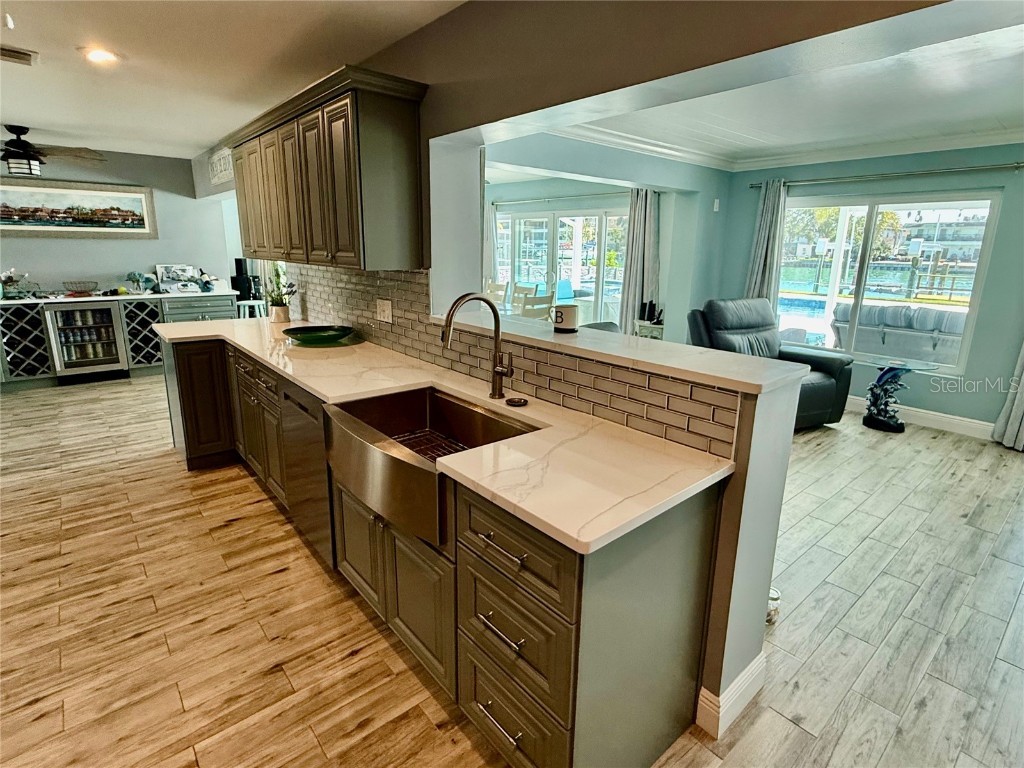 12300 4th Street E Treasure Island FL 33706 TB8390151 image28