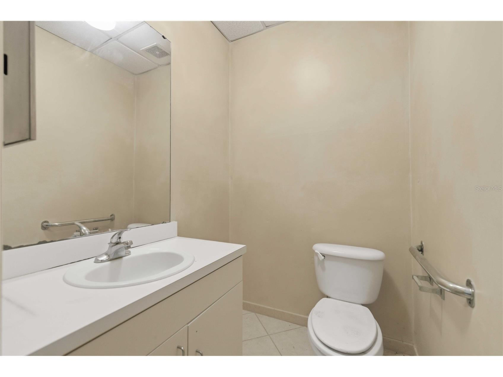 12300 SE 135th Avenue Ocklawaha FL 32179 OM723353 image18