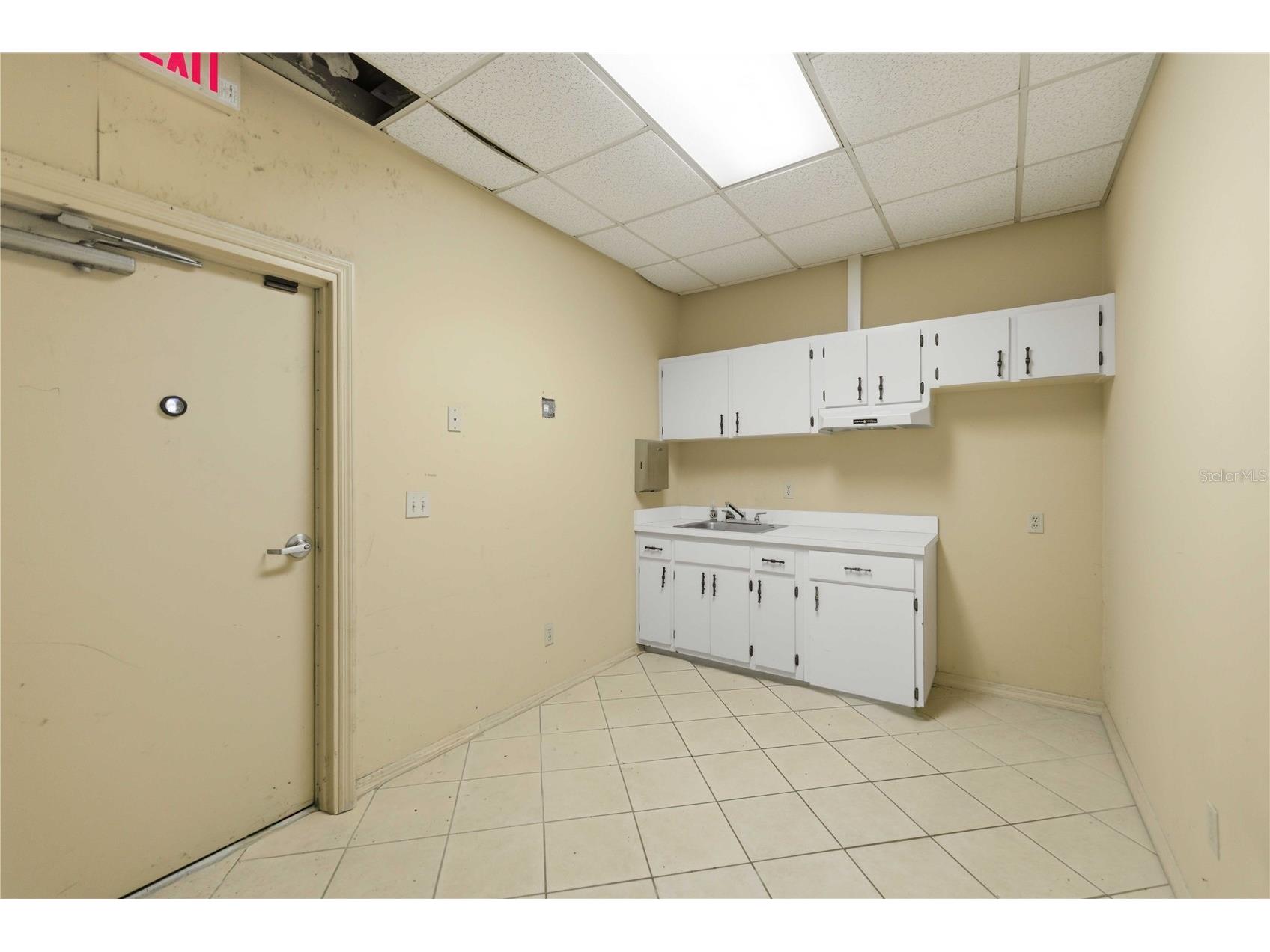 12300 SE 135th Avenue Ocklawaha FL 32179 OM723353 image20