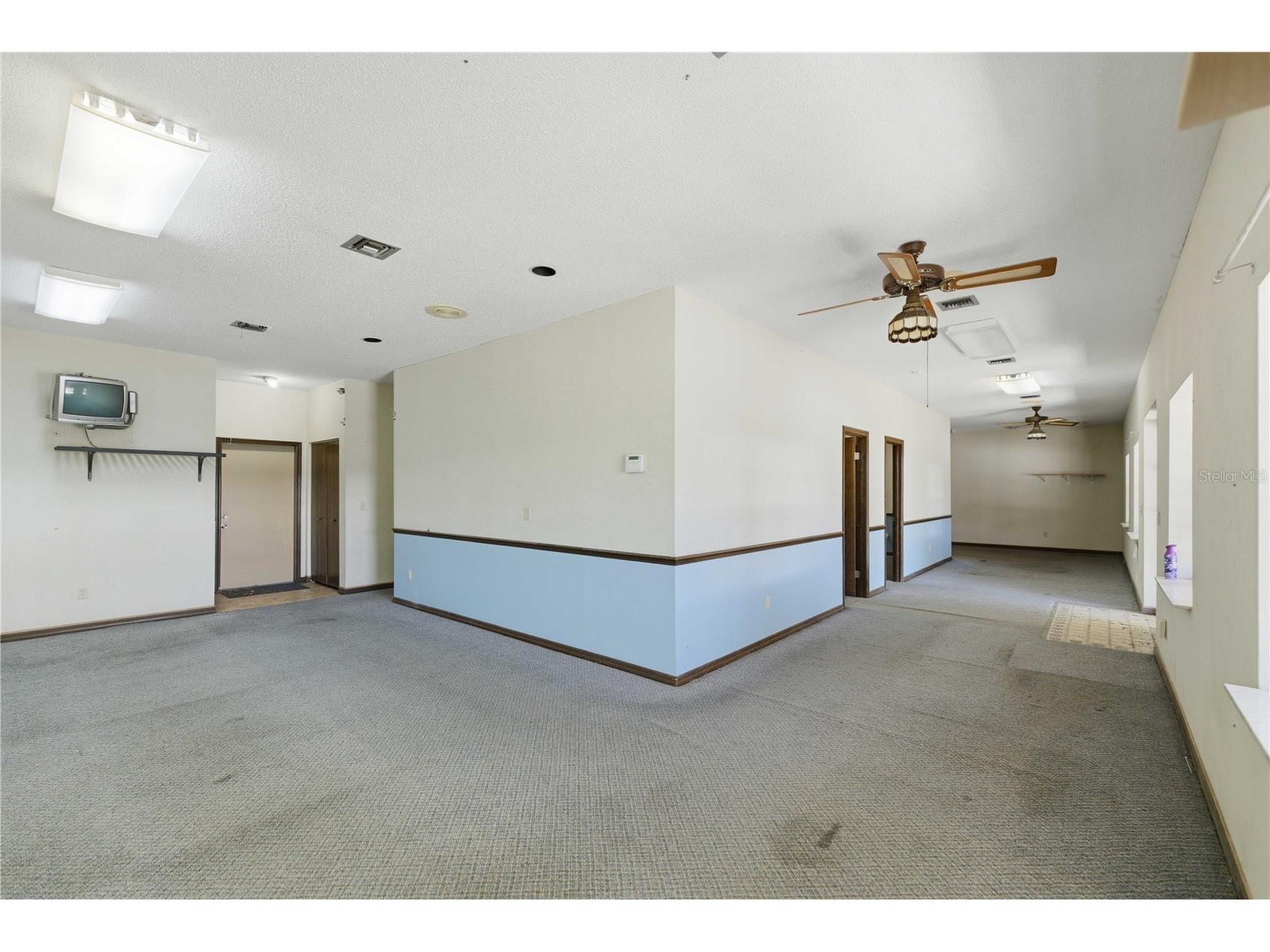 12300 SE 135th Avenue Ocklawaha FL 32179 OM723353 image24
