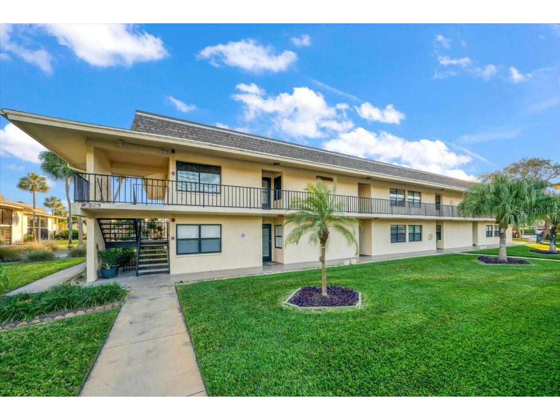 12300 Vonn Road #2202 Largo FL 33774 U8229445 image1