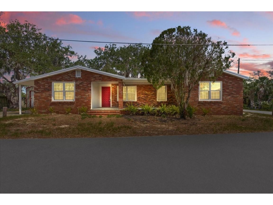 12301 Cedar Street Cedar Key FL 32625 W7875633 image1