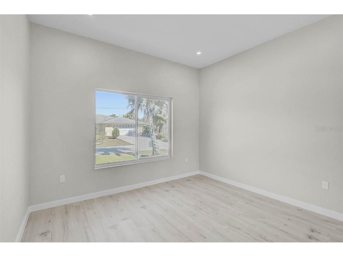 12301 Harland Street North Port FL 34287 A4670713 image18