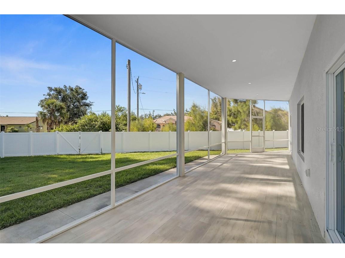 12301 Harland Street North Port FL 34287 A4670713 image25