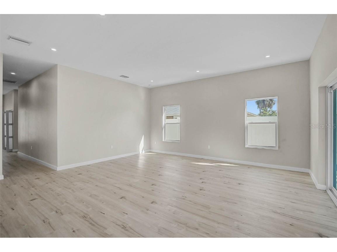 12301 Harland Street North Port FL 34287 A4670713 image8