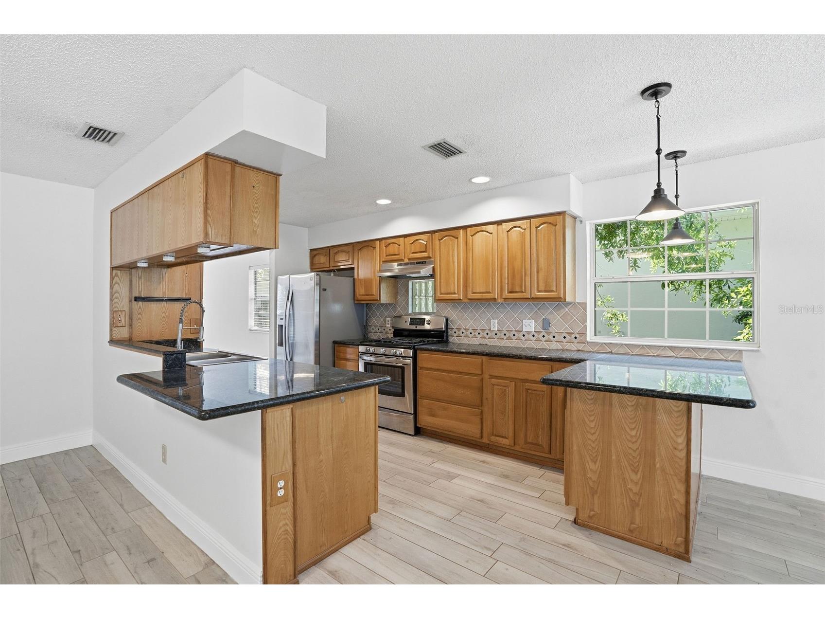 12301 Memorial Highway Tampa FL 33635 TB8499188 image9
