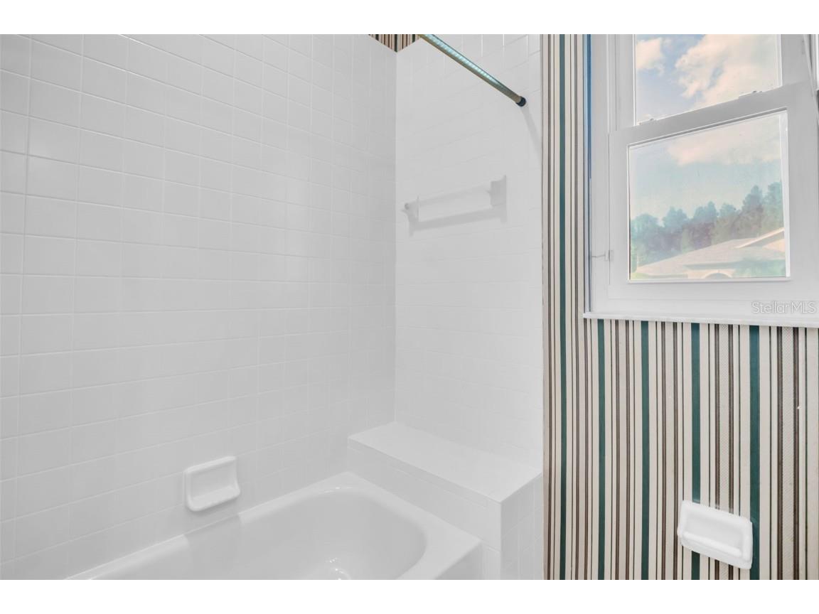 12302 Seabrook Drive Tampa FL 33626 TB8429947 image41