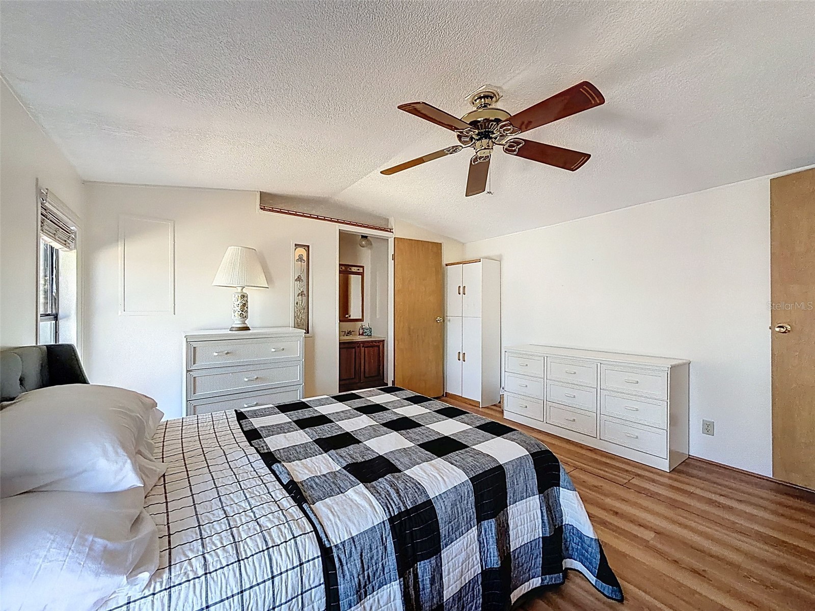 12304 Longhorn Drive Hudson FL 34667 W7882796 image19