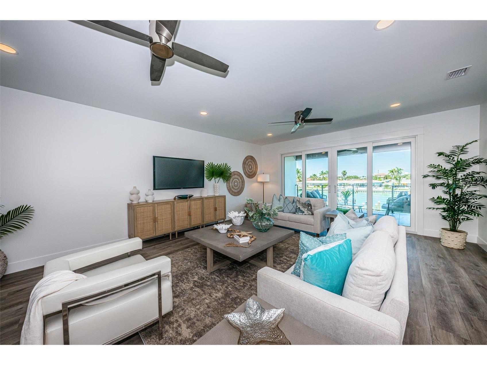 12305 3rd Street E #2 Treasure Island FL 33706 - BOCA CIEGA BAY U8232382 image17