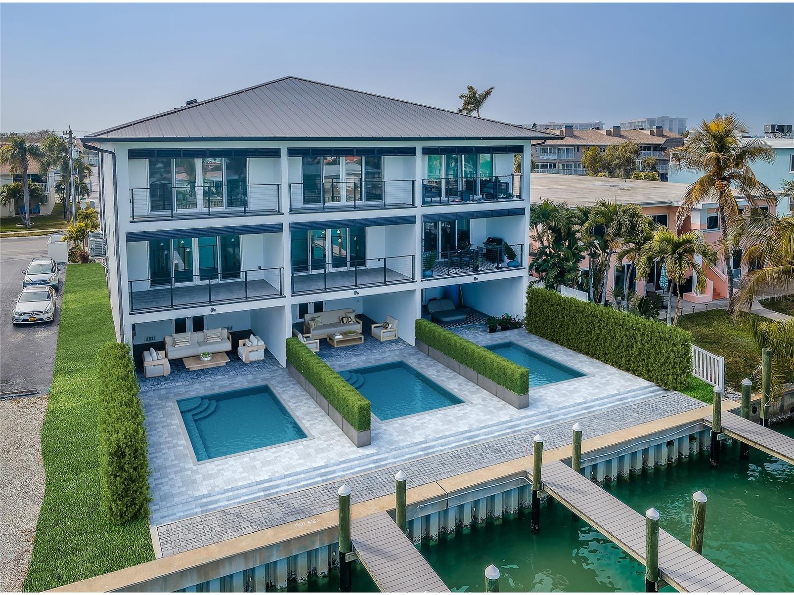 12305 3rd Street E #3 Treasure Island FL 33706 - BOCA CIEGA BAY U8232496 image3