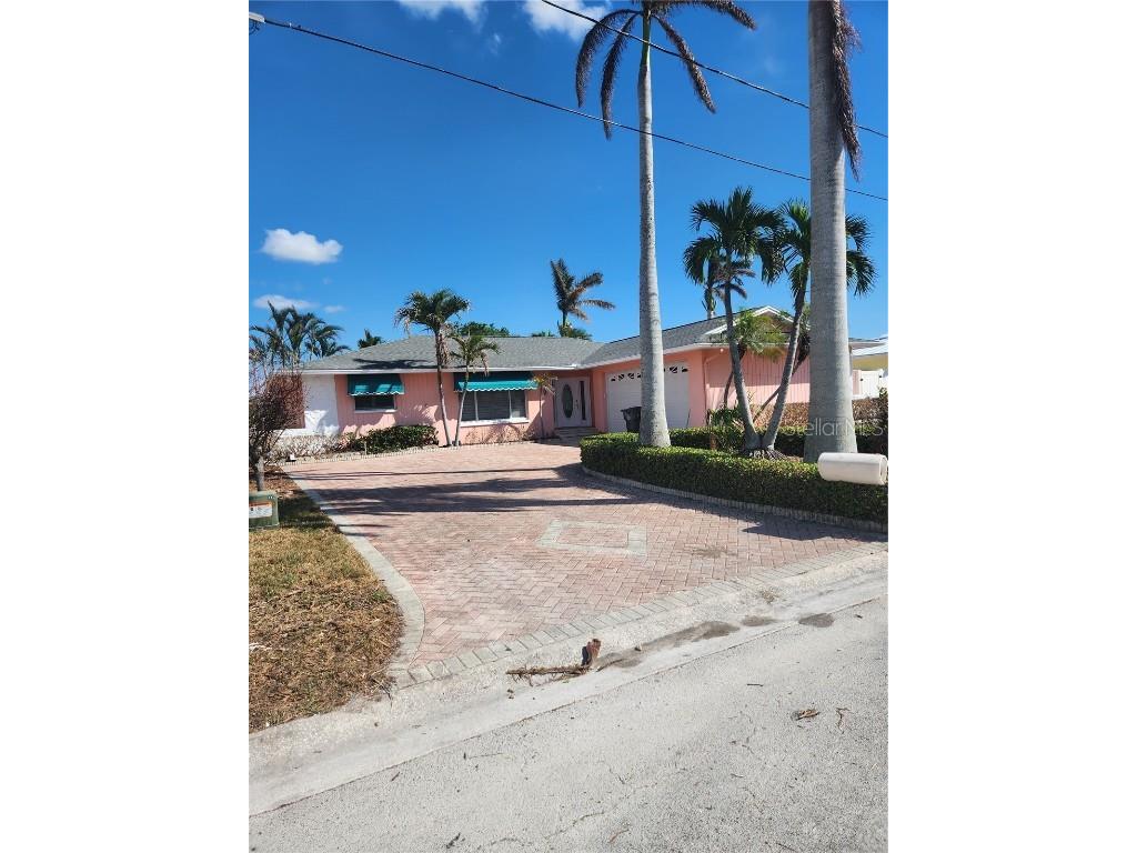 12305 4th Street E Treasure Island FL 33706 - JOHN'S PASS TB8320470 image1