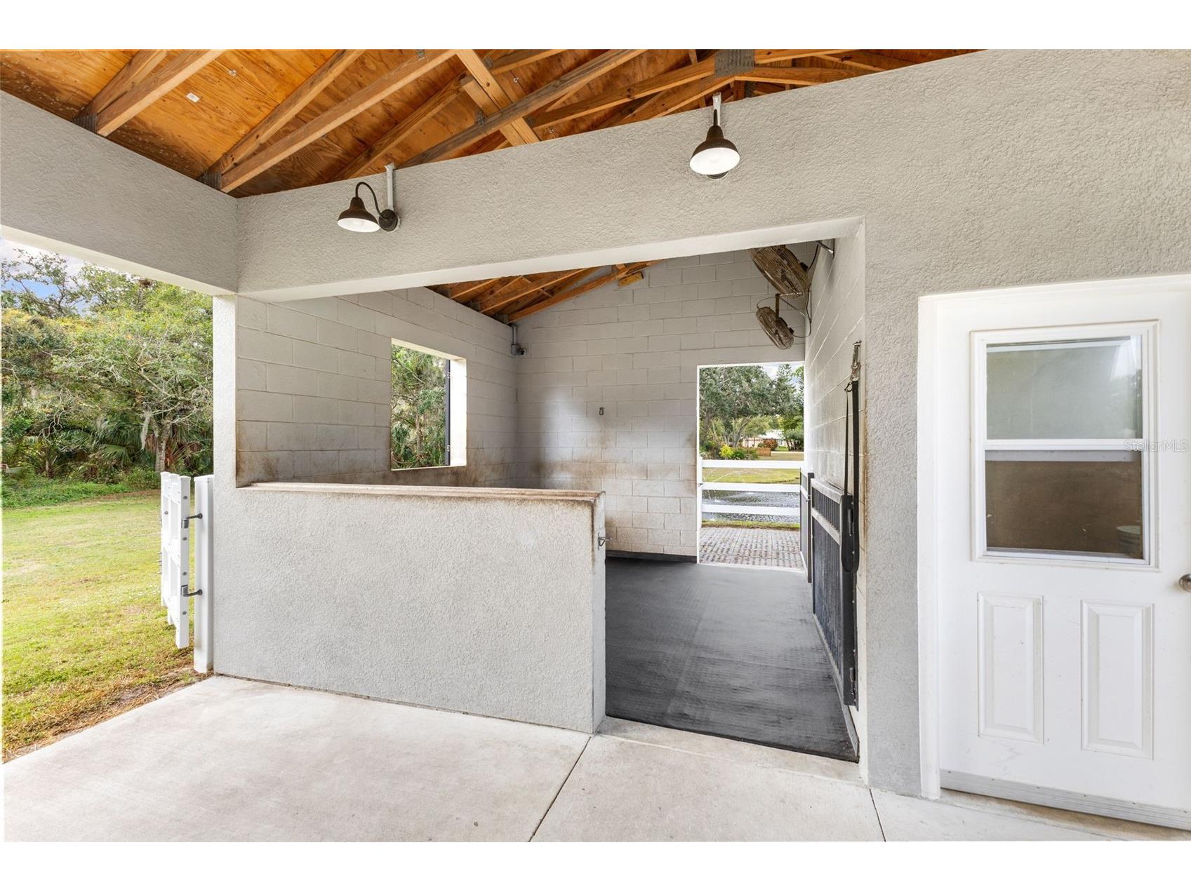 12305 Twin Branch Acres Road Tampa FL 33626 TB8461676 image43