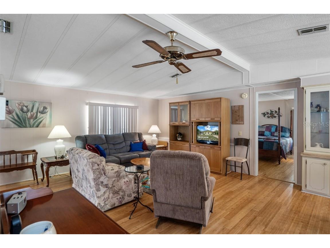 12306 Club House Road Brooksville FL 34613 TB8385417 image2