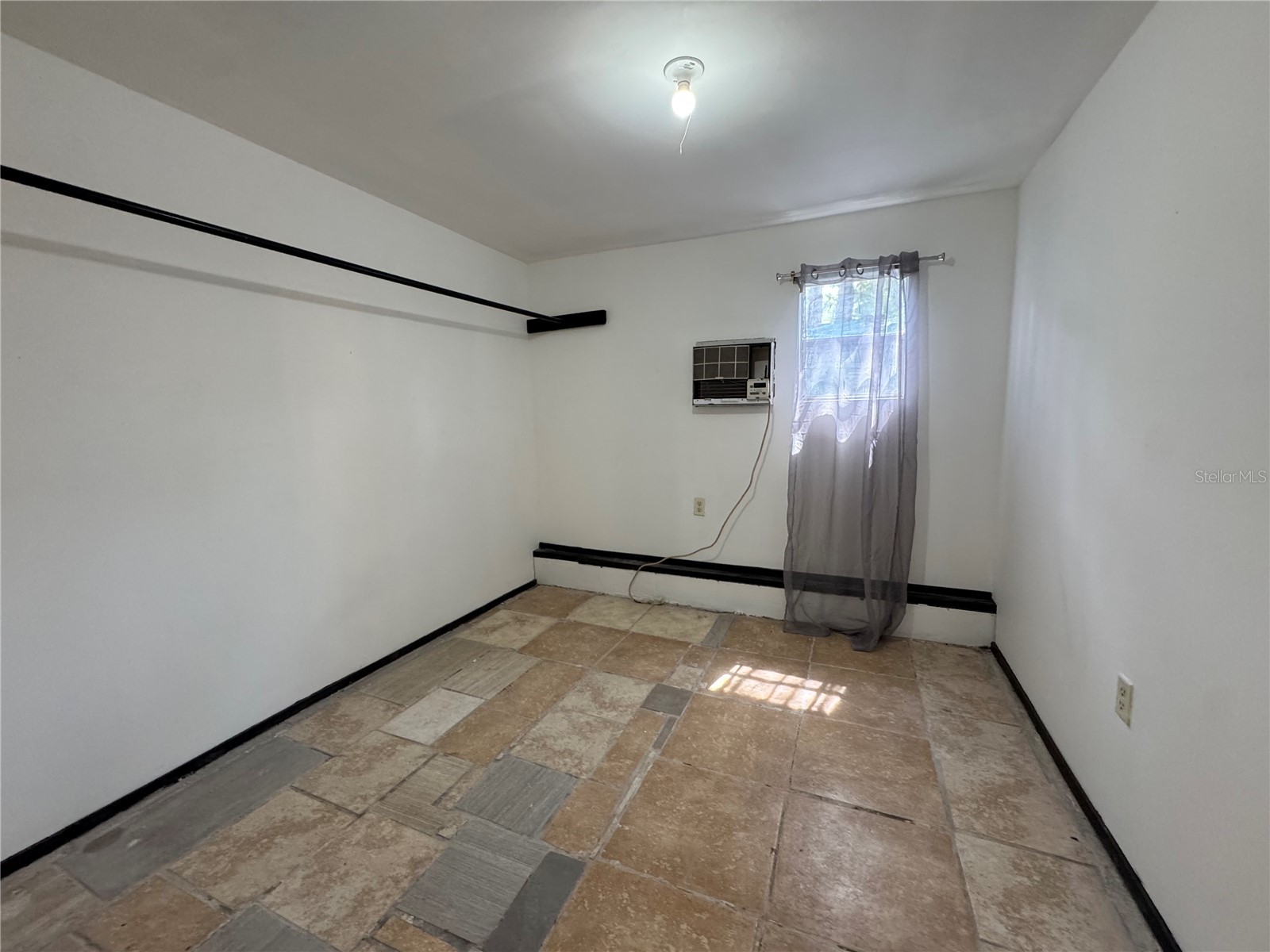 12309 Cambridge Avenue Tampa FL 33624 L4961776 image24
