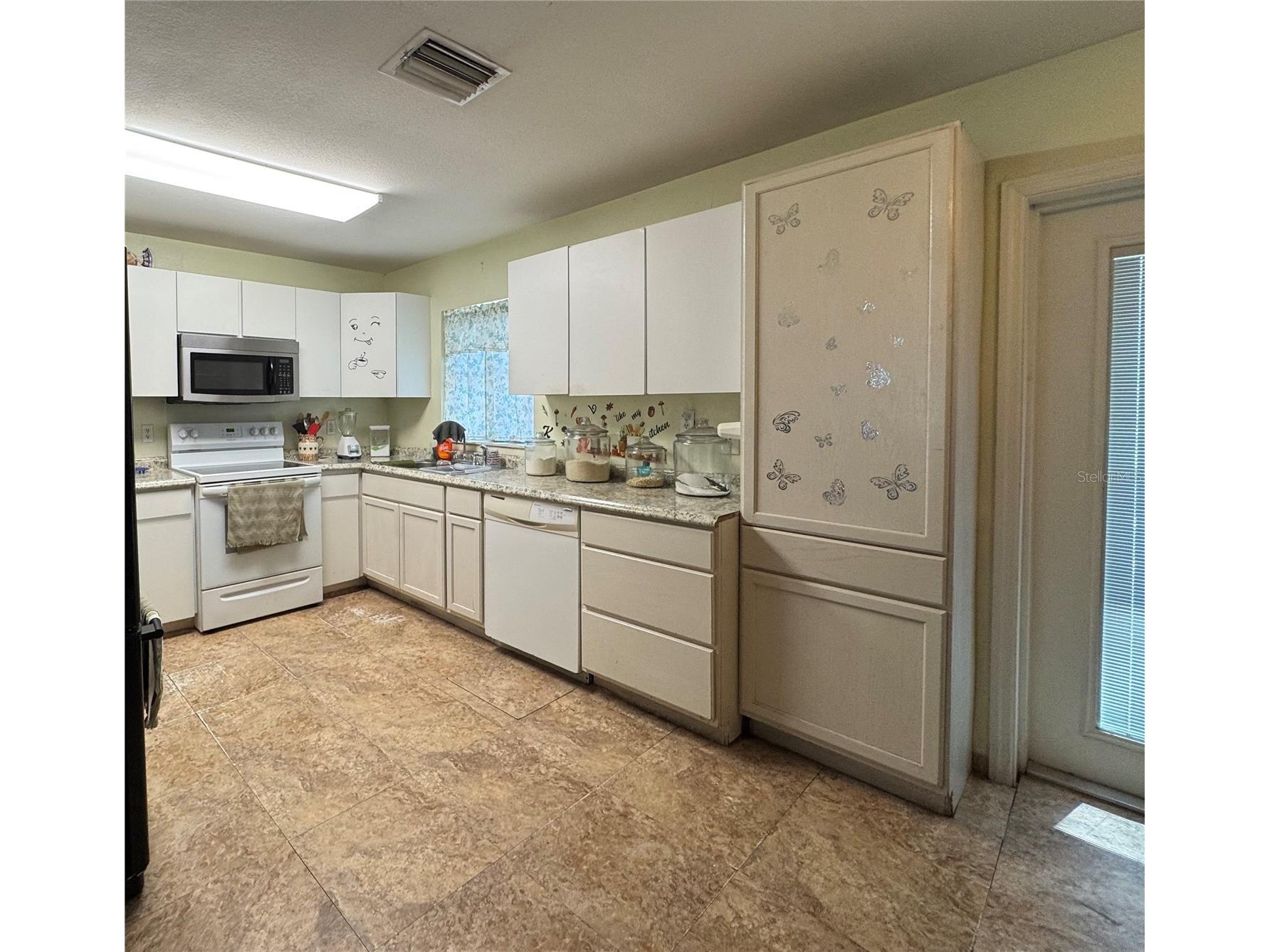 12309 Cambridge Avenue Tampa FL 33624 L4961776 image3