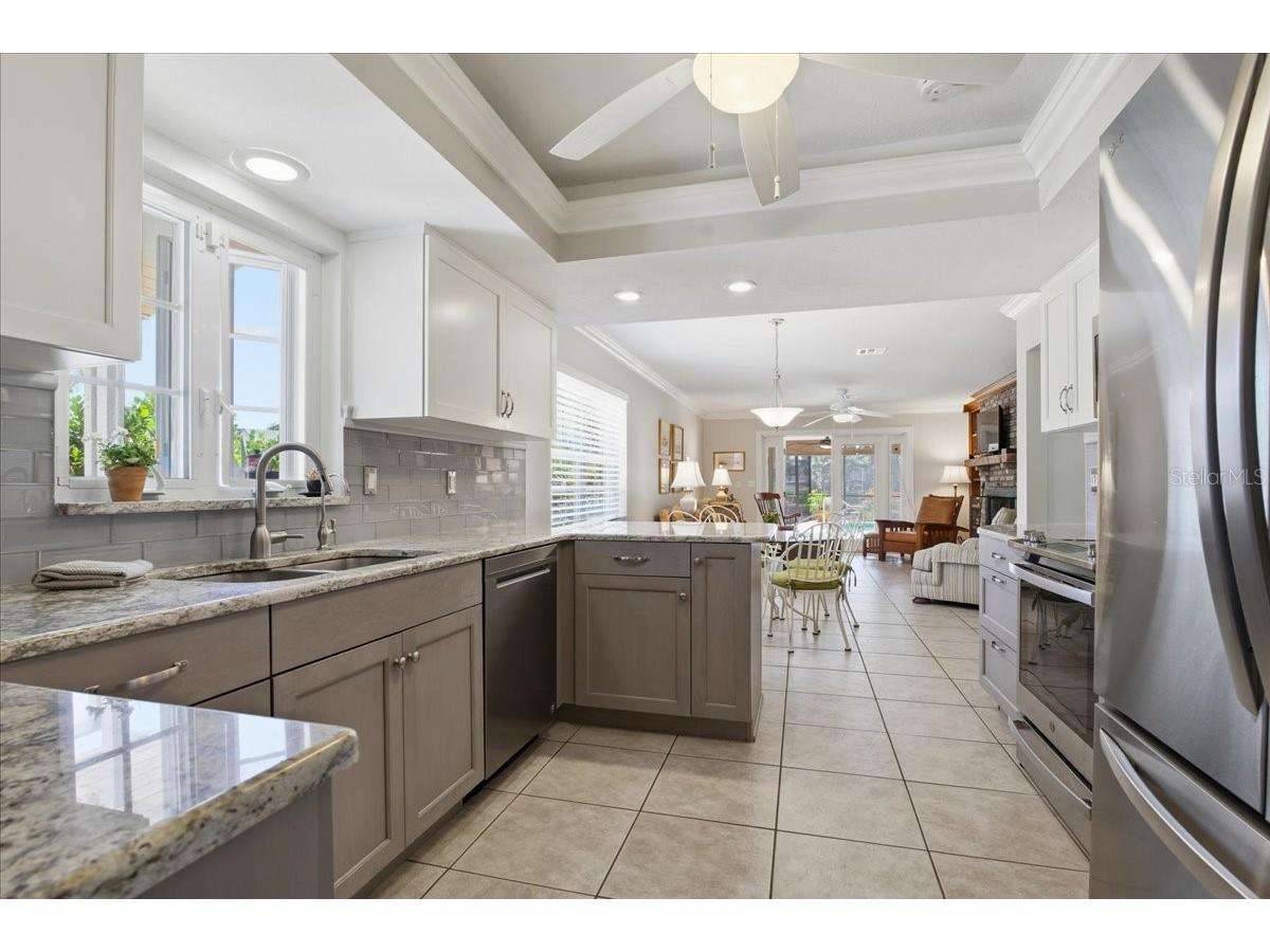 1231 Bayshore Drive Englewood FL 34223 - LEMON BAY/CANAL A4690455 image25