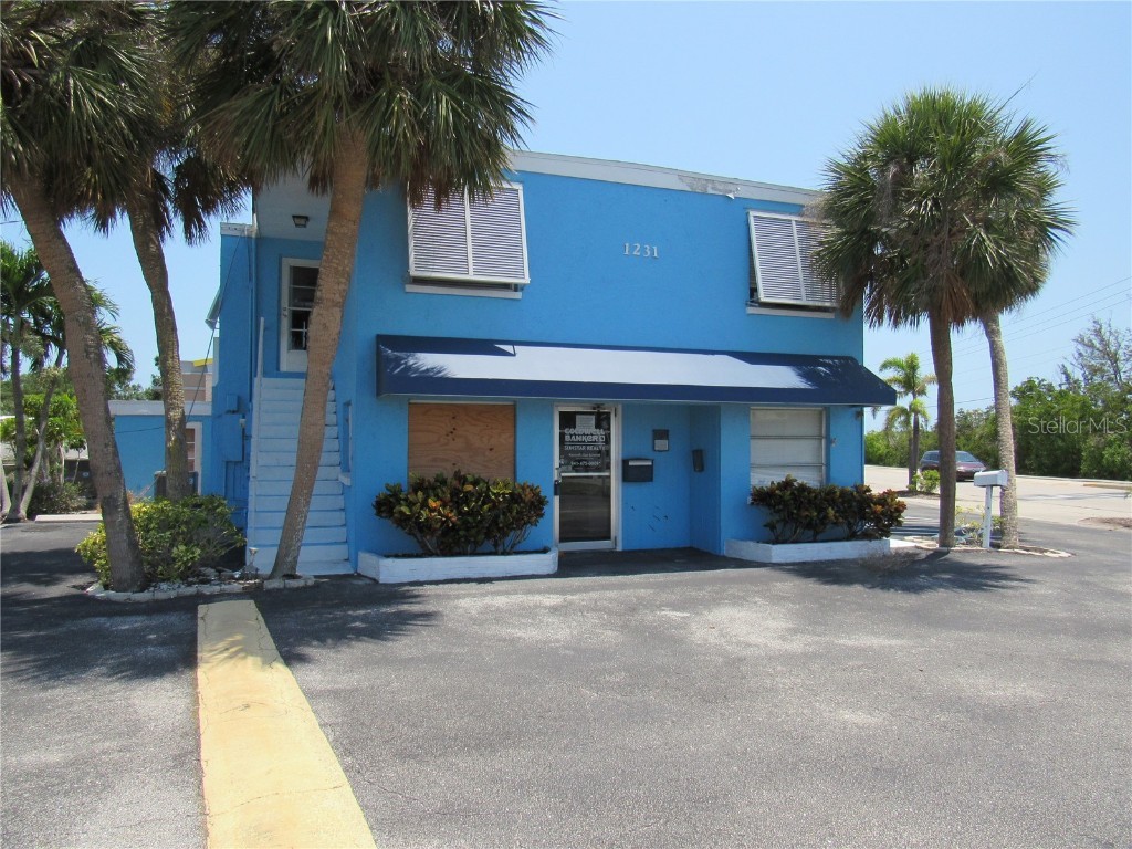 1231 Beach Road Englewood FL 34223 C7477050 image1