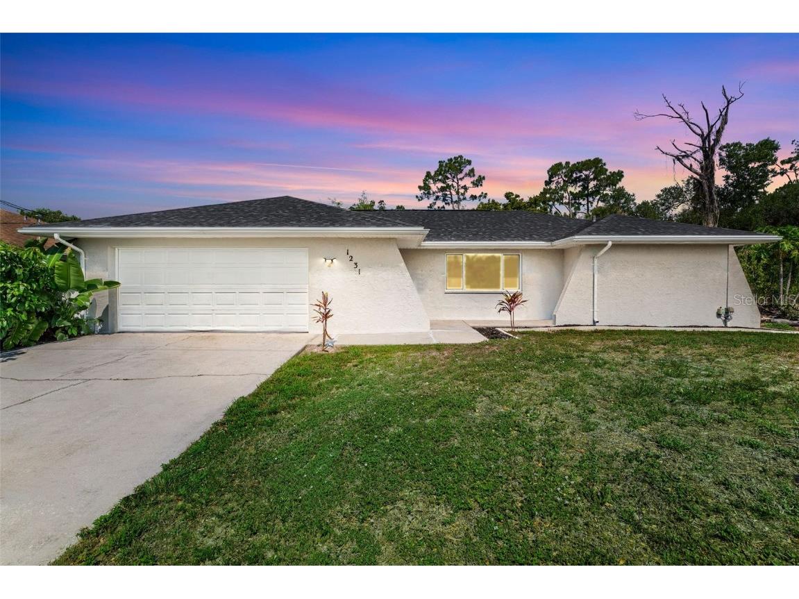 1231 Beacon Drive Port Charlotte FL 33952 C7519640 image1