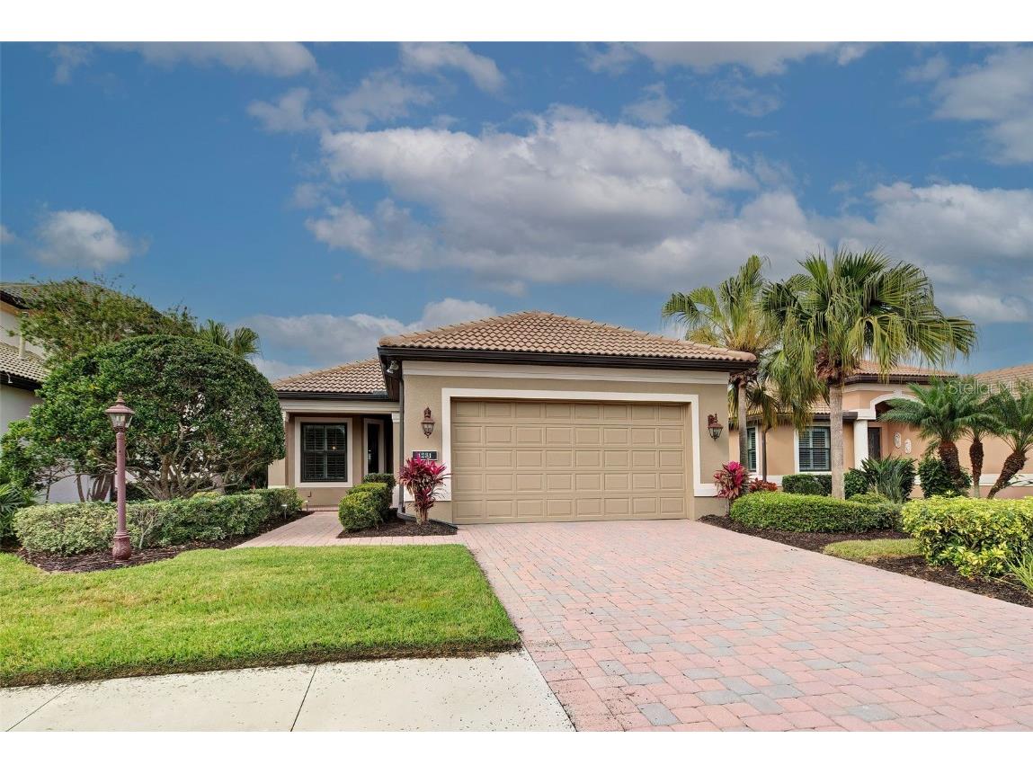 1231 Cielo Court North Venice FL 34275 C7489196 image1