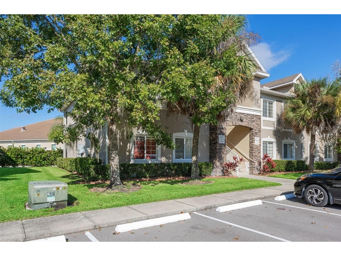 1231 Godavari Way #101 Wesley Chapel FL 33543 TB8443136 image3