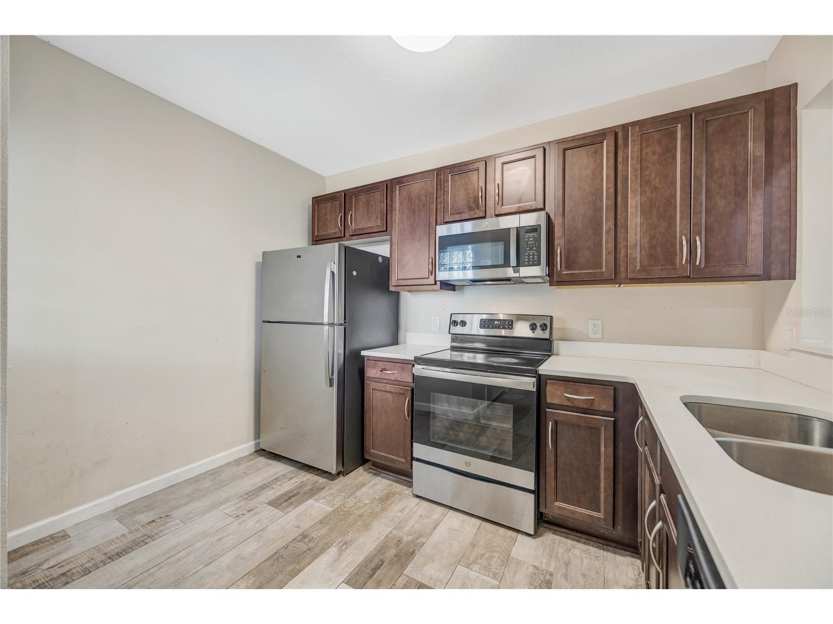 1231 Godavari Way E #202 Wesley Chapel FL 33543 TB8514152 image4