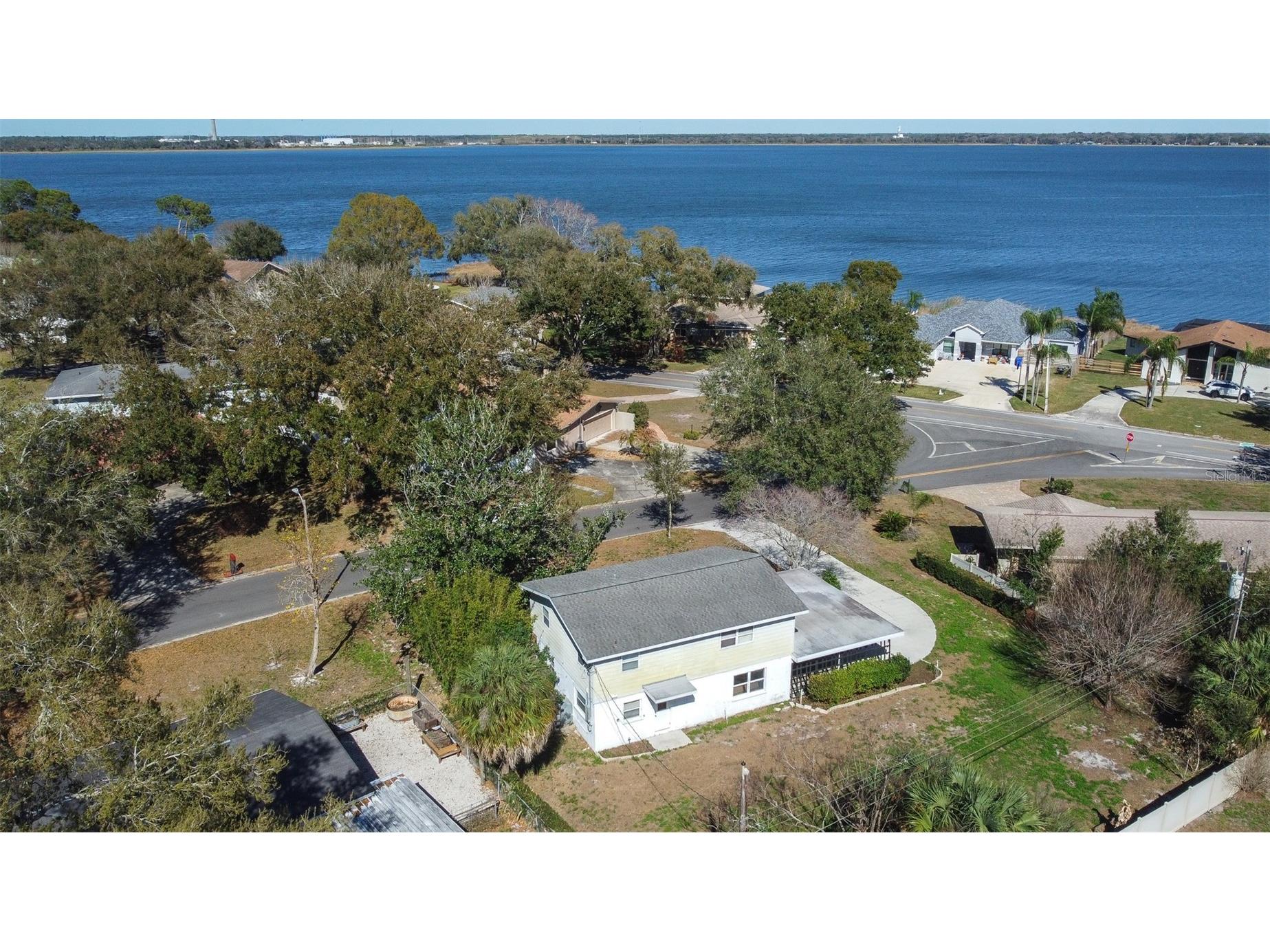 1231 Greenview Drive Lakeland FL 33805 TB8487786 image54