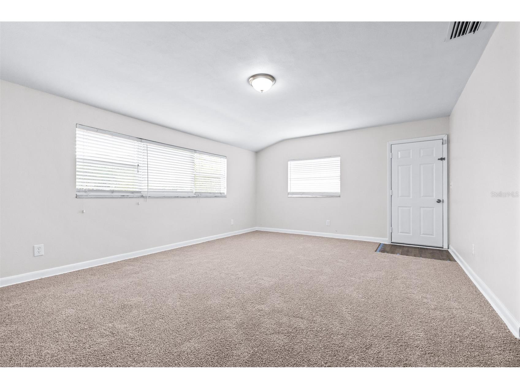 1231 Greenview Drive Lakeland FL 33805 TB8487786 image57
