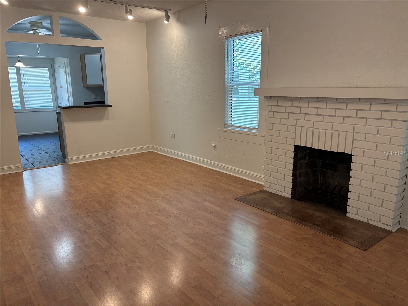 1231 Highland Street N Saint Petersburg FL 33701 TB8489598 image5