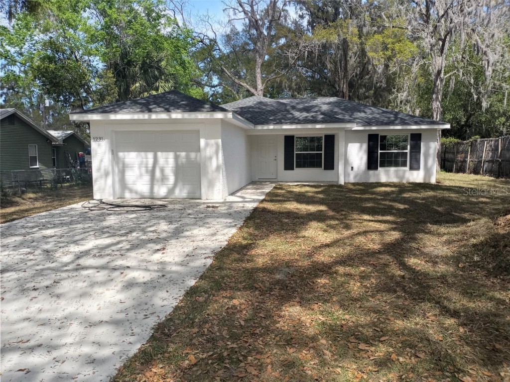 1231 NE 24th Street Ocala FL 34470 OM669521 image1