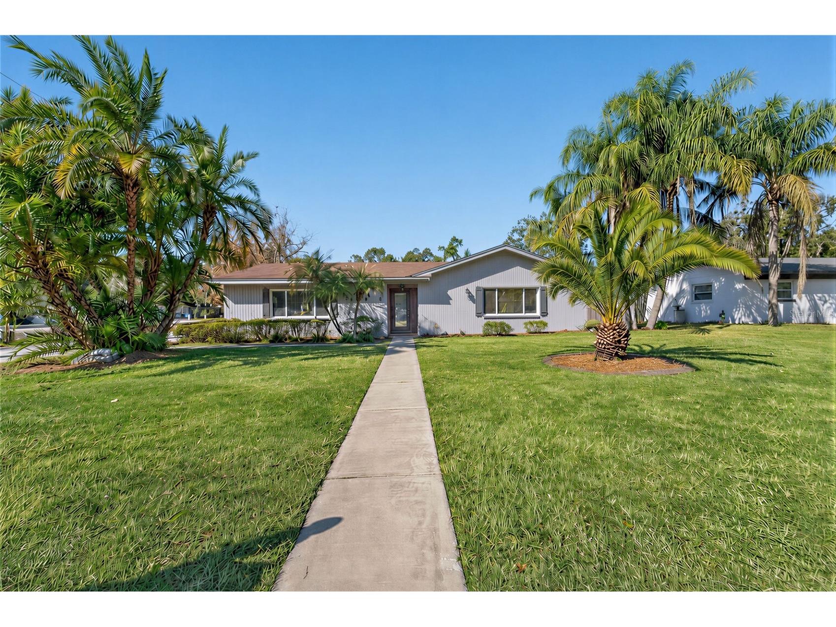 1231 Newport Avenue Lakeland FL 33801 L4962835 image1