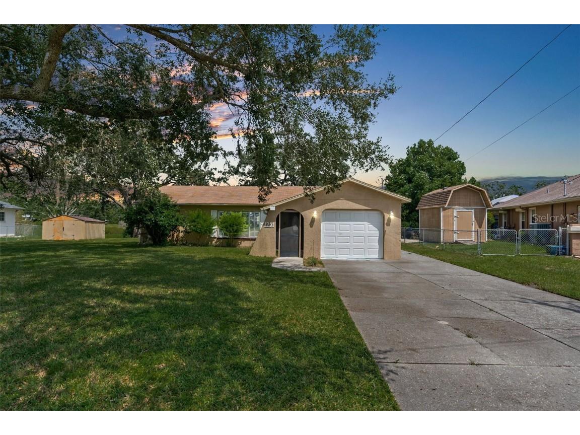 1231 Oldsmar Avenue Spring Hill FL 34608 W7867908 image1