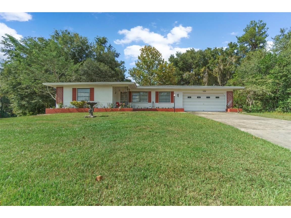 1231 Rutgers Terrace Inverness FL 34452 W7839378 image1