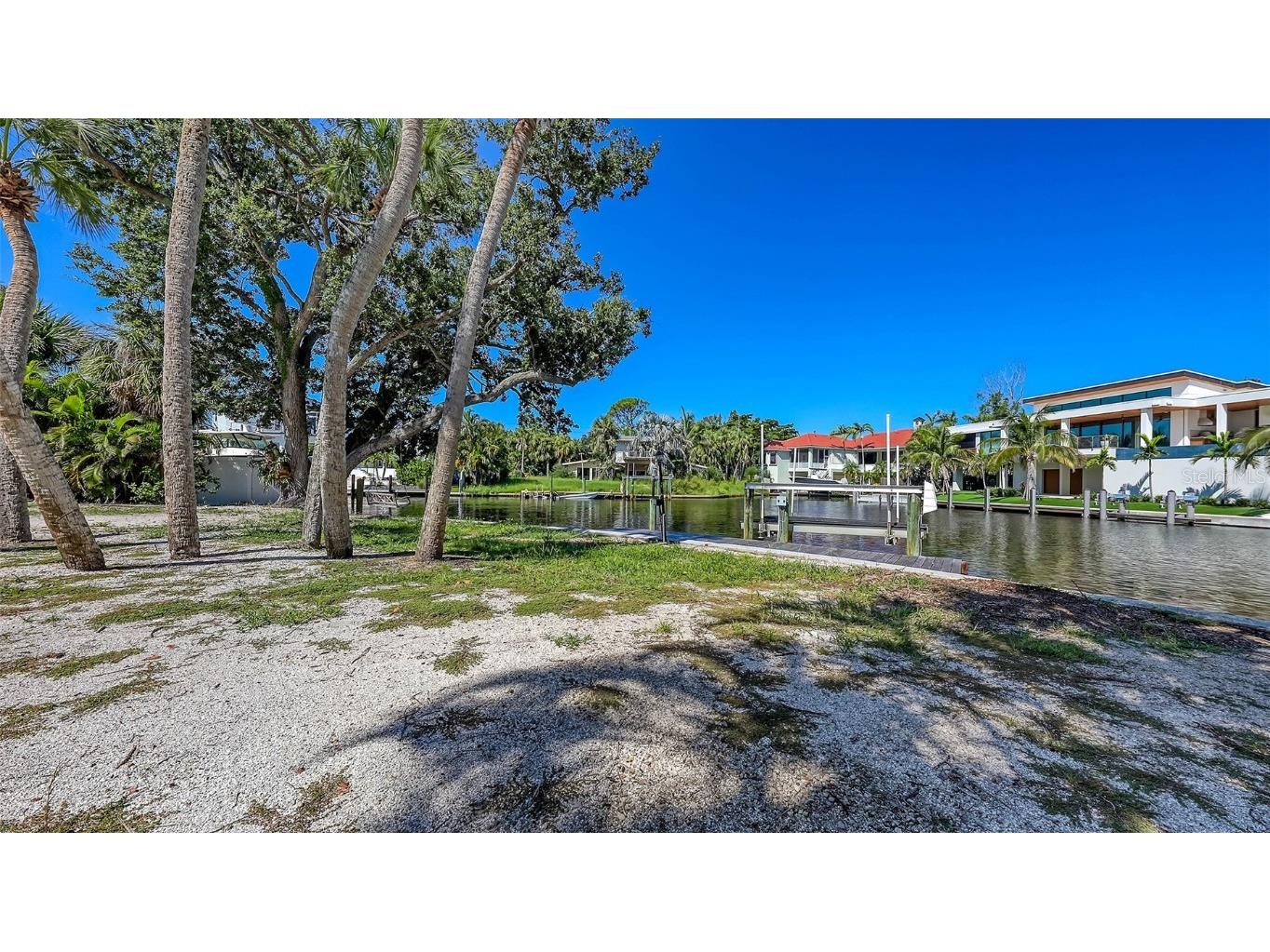 1231 Starboard Lane Sarasota FL 34242 - LITTLE SARASOTA BAY ICW A4655743 image16